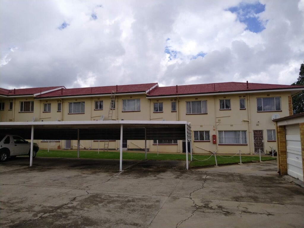 ROOF PAINTING AND WATERPROOFING