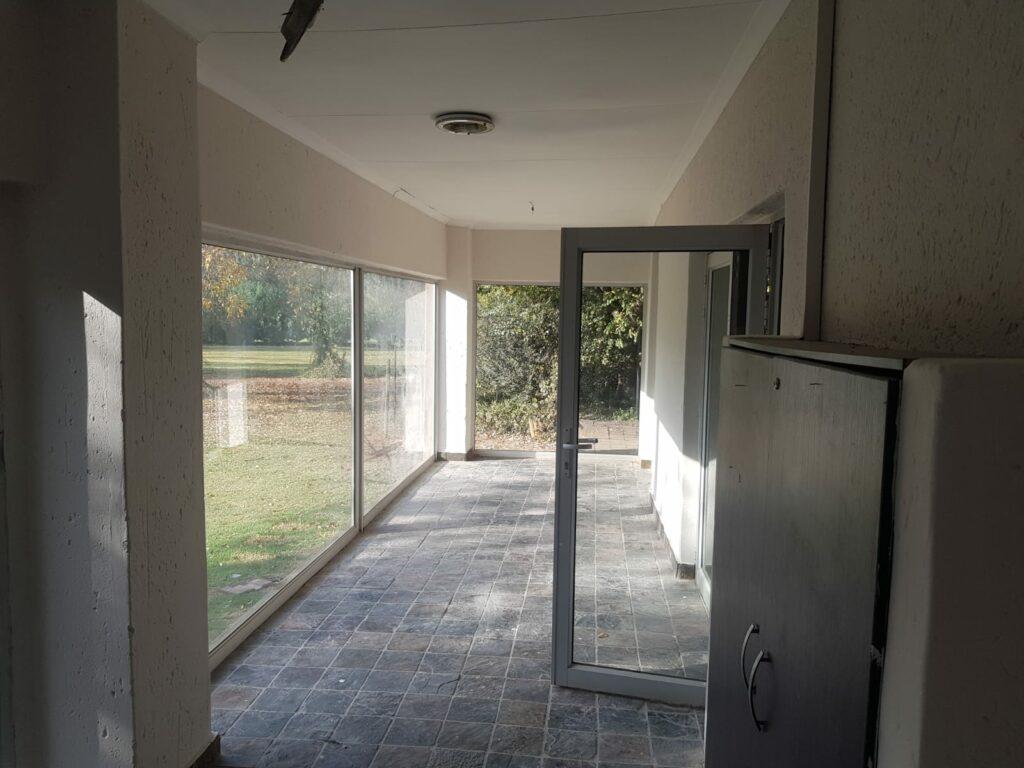 INTERIOR PAINTING